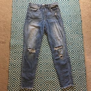 Trendy Light Wash High-Waist Skinny Jeans